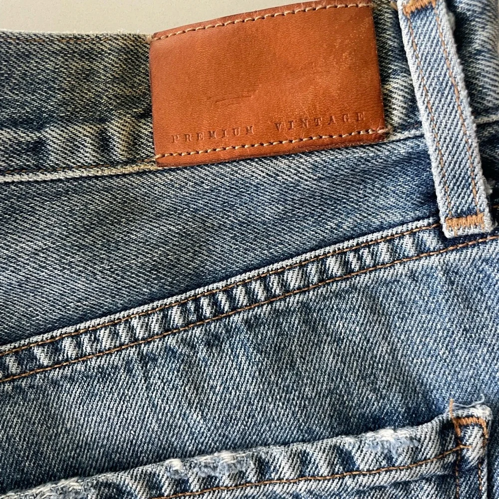 Citizens of Humanity- Danielle Cut Off Short- Sz 27 - Picture 10 of 14